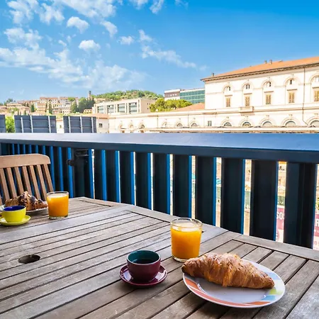 Konukevi Blues House Perugia